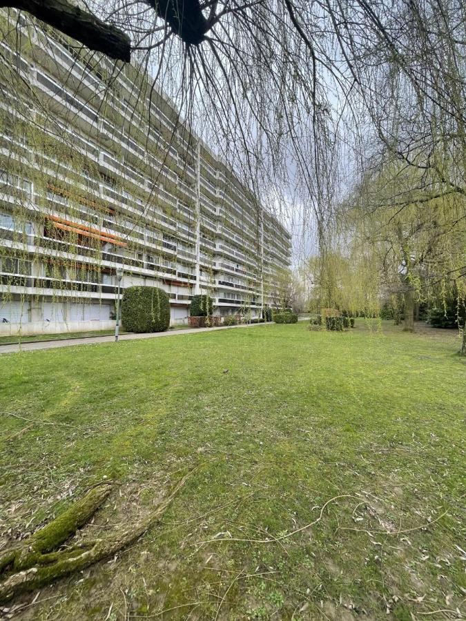 Super Appartement Calme Et Spacieux Dans Bruxelles Exterior foto